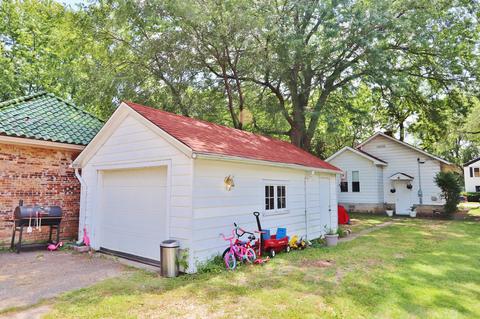 318 E North St, Morris, IL 60450 photo 15