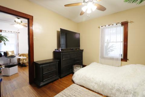 318 E North St, Morris, IL 60450 photo 9
