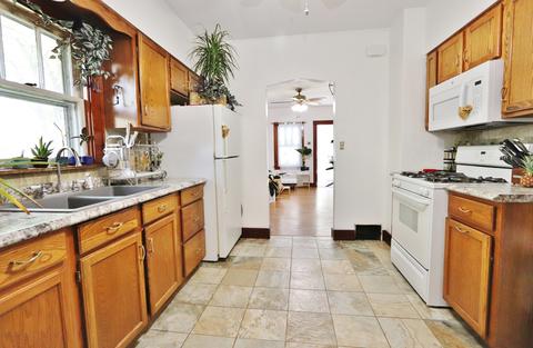 318 E North St, Morris, IL 60450 photo 7