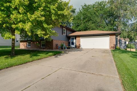 1204 N School St, Normal, IL 61761 photo 1