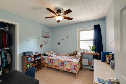 1204 N School St, Normal, IL 61761 photo 20