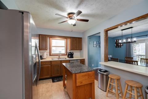 1204 N School St, Normal, IL 61761 photo 14