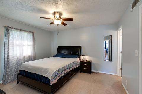 1204 N School St, Normal, IL 61761 photo 16