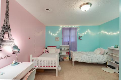 1204 N School St, Normal, IL 61761 photo 25