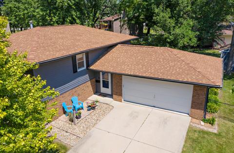 1204 N School St, Normal, IL 61761 photo 2