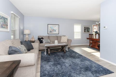 1675 Red Coach Ln, Algonquin, IL 60102 photo 4
