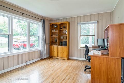104 E Charles St, Plano, IL 60545 photo 5