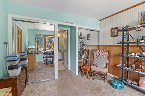 2012 Orchard Beach Rd, Mchenry, IL 60050 photo 16