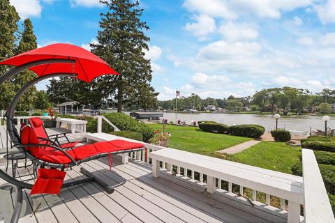 2012 Orchard Beach Rd, Mchenry, IL 60050 photo 6
