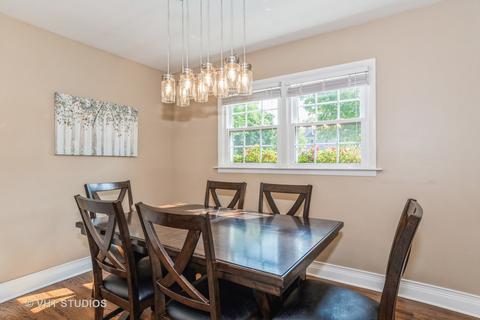 1322 Irving Ave, Wheaton, IL 60187 photo 4