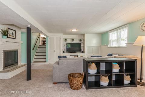 1322 Irving Ave, Wheaton, IL 60187 photo 5