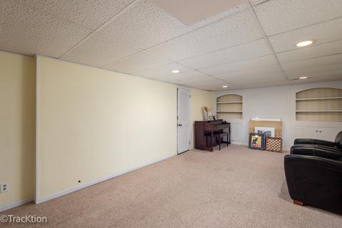 852 Brook St, Elgin, IL 60120 photo 15