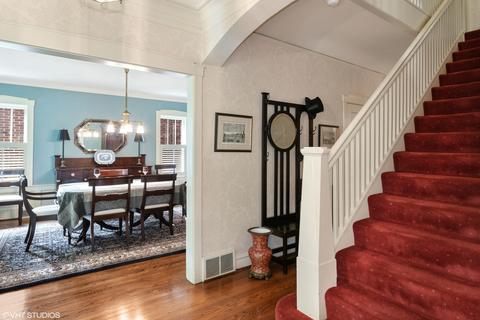 946 Jackson Ave, River Forest, IL 60305 photo 2