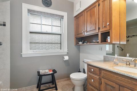 946 Jackson Ave, River Forest, IL 60305 photo 17