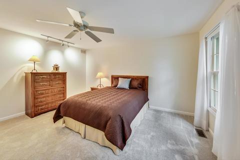 801 Cassin Rd, Naperville, IL 60565 photo 38