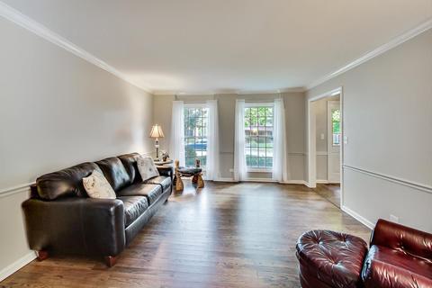 801 Cassin Rd, Naperville, IL 60565 photo 7