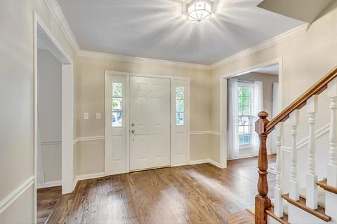 801 Cassin Rd, Naperville, IL 60565 photo 3