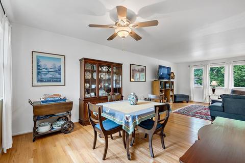 129 Coral Ln, Wheeling, IL 60090 photo 7