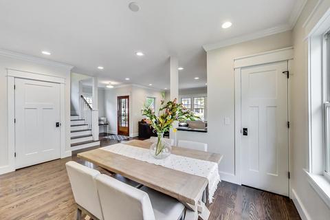 330 N Wright St, Naperville, IL 60540 photo 8