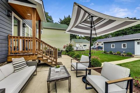 330 N Wright St, Naperville, IL 60540 photo 25