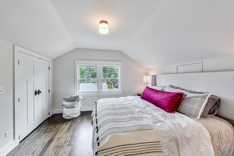 330 N Wright St, Naperville, IL 60540 photo 15