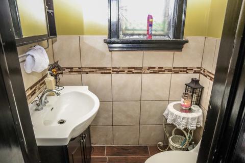 16 N Jackson St, Elgin, IL 60123 photo 23