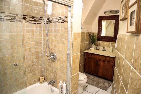 16 N Jackson St, Elgin, IL 60123 photo 18
