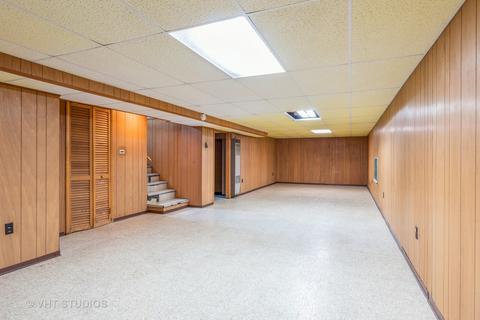300 Eastgate St, Algonquin, IL 60102 photo 7