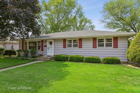 300 Eastgate St, Algonquin, IL 60102 photo 1
