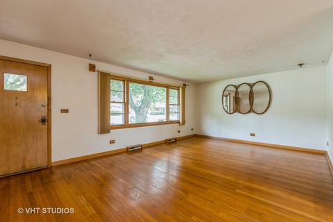 300 Eastgate St, Algonquin, IL 60102 photo 3