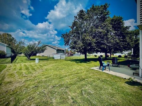 22 Rounds Rd, Bloomington, IL 61704 photo 3