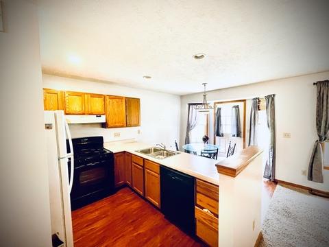 22 Rounds Rd, Bloomington, IL 61704 photo 5
