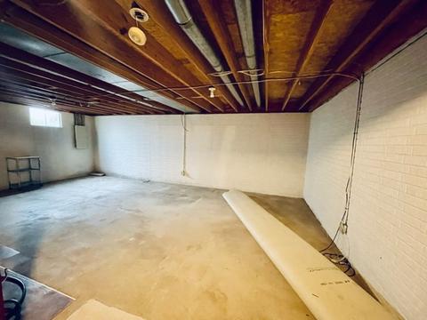 22 Rounds Rd, Bloomington, IL 61704 photo 8
