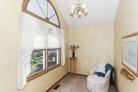 880 Kingston Ln, Bartlett, IL 60103 photo 24