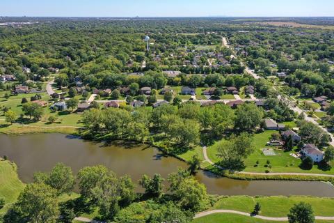 880 Kingston Ln, Bartlett, IL 60103 photo 43