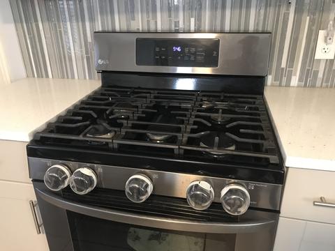 327 E Abe St, Plano, IL 60545 photo 6