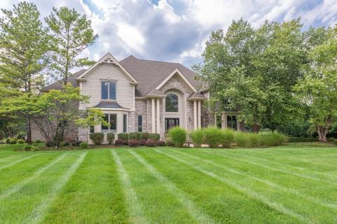 4 N624 Mountain Ash Dr, Wayne, IL 60184 photo 2