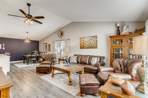 2007 Clematis Dr, Algonquin, IL 60102 photo 6