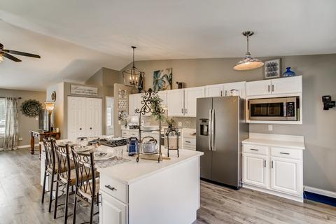 2007 Clematis Dr, Algonquin, IL 60102 photo 10