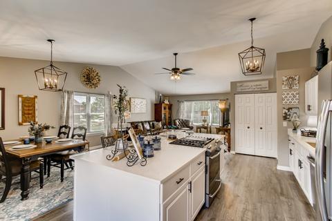 2007 Clematis Dr, Algonquin, IL 60102 photo 11