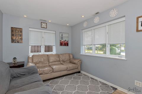 610 Columbus St, Mchenry, IL 60051 photo 10