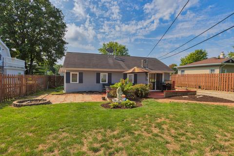 610 Columbus St, Mchenry, IL 60051 photo 2