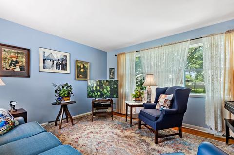 715 S Gables Blvd, Wheaton, IL 60189 photo 5
