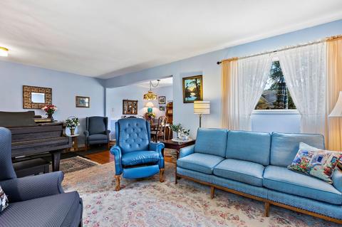 715 S Gables Blvd, Wheaton, IL 60189 photo 4
