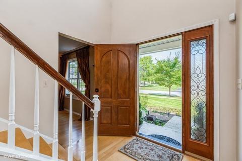31 Mohawk St, Cary, IL 60013 photo 3