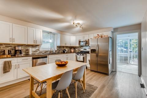 18320 Grant St, Lansing, IL 60438 photo 9