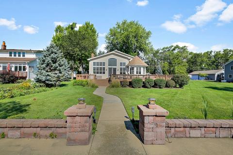 2024 Orchard Beach Rd, Mchenry, IL 60050 photo 5