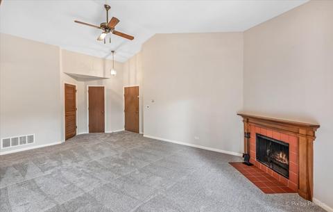 735 Sterling Ct #D2, Bartlett, IL 60103 photo 5
