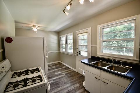 1304 S Linden St, Normal, IL 61761 photo 7