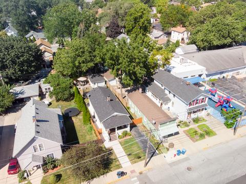 201 Jackson St, Aurora, IL 60505 photo 29